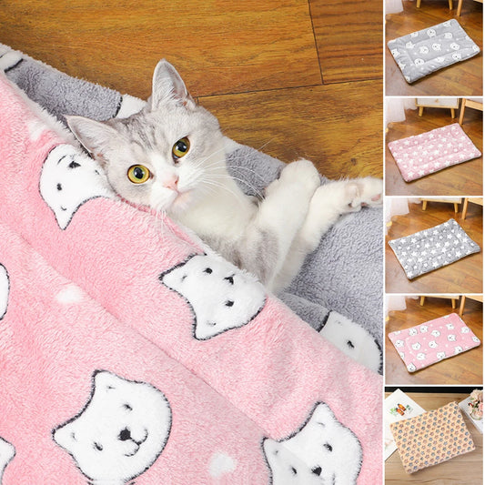 Soft All-Season Pet Bed for Dogs & Cats – Thick Warm Cushion Nest for Medium Pets